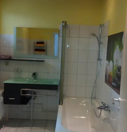 Apartment Halmis Wr *